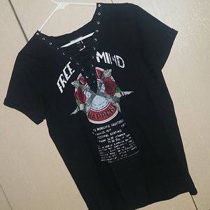 Free-Mind Cross Laced Tshirt (Large)